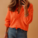 Olyssia – Elegant damebluse med flæser